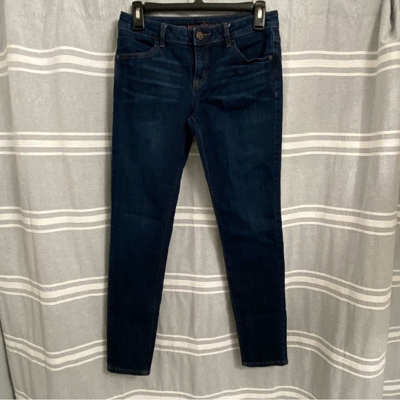 SIMPLY VERA BY VERA WANG / Dark Washed Skinny Jeans Size 2R - Picture 1 of 11